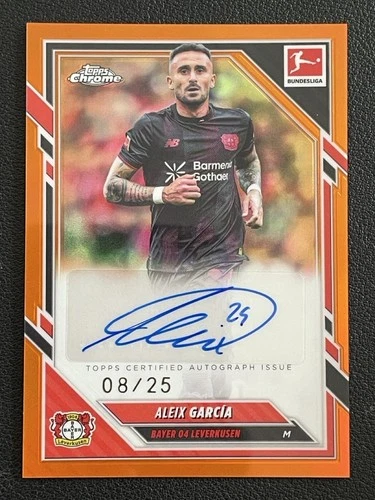 Aleix Garcia 2025 Topps Cromo Bundesliga Naranja Refractor /25