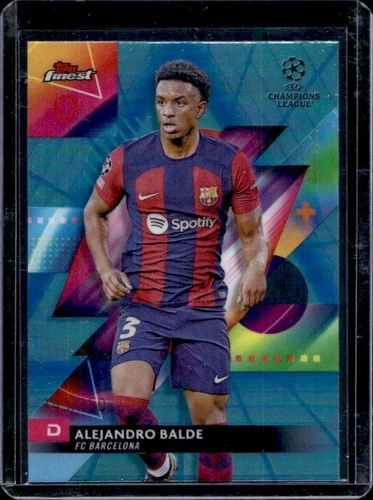 Alejandro Balde 2023 Panini Finest UEFA Blue Aqua Vapor Wave Refractor /250