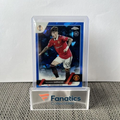 Alejandro Garnacho 2022 Topps Chrome Blue Sapphire