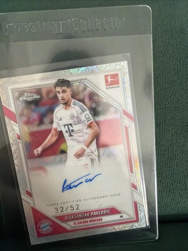 Aleksandar Pavlovic 2025 Topps Bundesliga Chrome Toppsfractor /52