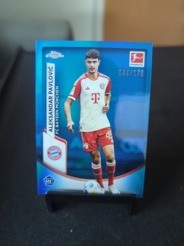 Aleksandar Pavlovic 2023 Topps Chrome Blue Refractor /175