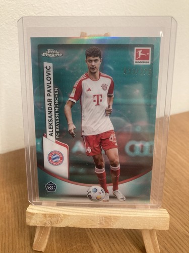 Aleksandar Pavlovic 2023 Topps Chrome Bundesliga Aqua Bubble /275