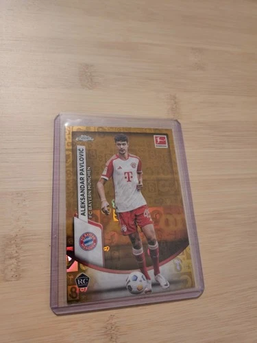 Aleksandar Pavlovic 2023 Topps Chrome Gold