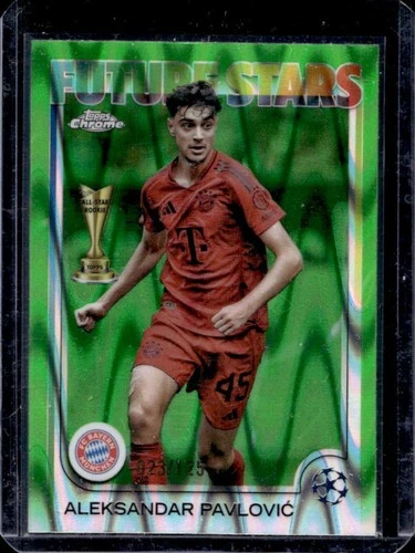 Aleksandar Pavlovic 2024 Topps Chrome UEFA Neon Green RayWave Refractor /125