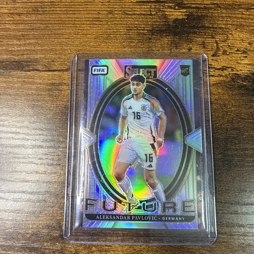 Aleksandar Pavlovic 2024 Panini Select Silver Holo Prizm