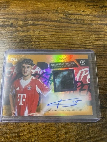 Aleksandar Pavlovic 2025 Topps UEFA Champions League Arancione /25