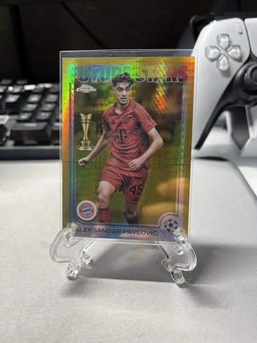 Aleksandar Pavlovic 2024 Topps UEFA Champions League Gold Refractor /50