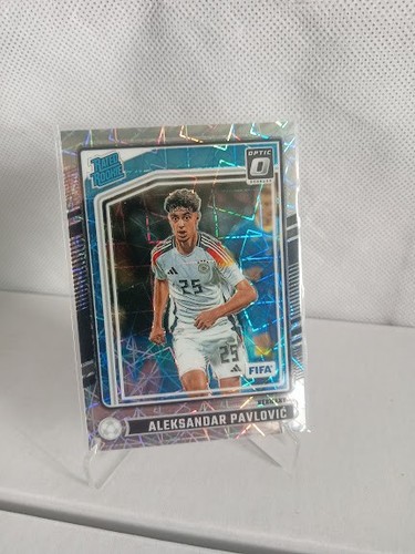 Aleksander Pavlovic 2024 Panini Donruss Soccer Optic