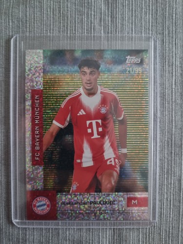 Aleksander Pavlovic 2025 Topps FC Bayern München Team-Set /99
