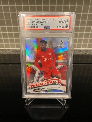 Alphonso Davies 2019 Topps Chrome Refractor