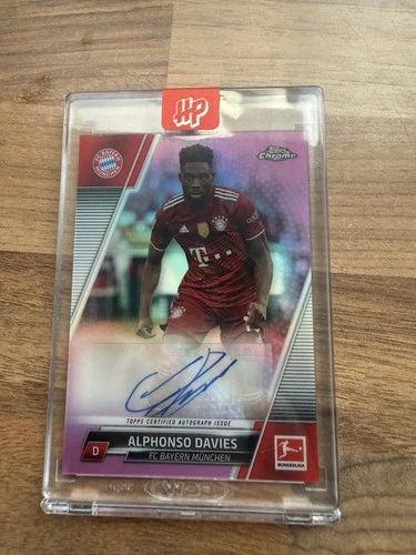 Alphonso Davies 2021 Topps Chrome Bundesliga 65/75