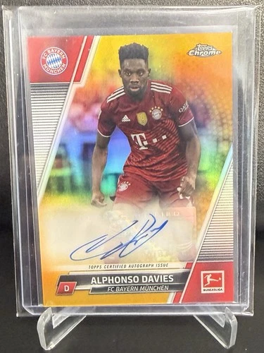 Alphonso Davies 2021 Topps Chrome Gold Refractor /50