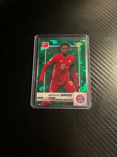Alphonso Davies 2021 Topps Chrome Green Ice /75