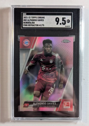 Alphonso Davies 2021 Topps Chrome Pink Refractor /75