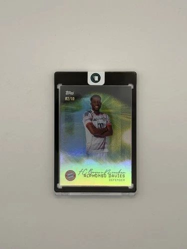 Alphonso Davies 2025 Topps FC Bayern München Team Set /10