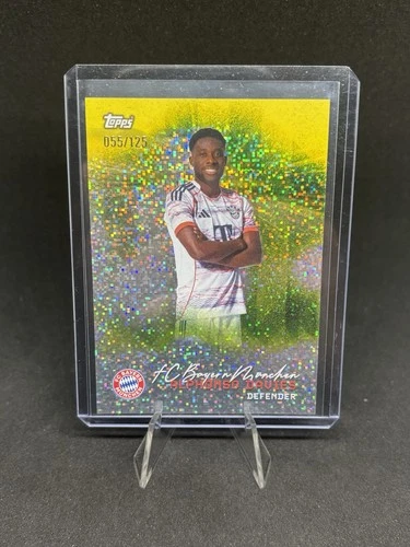 Alphonso Davies 2025 Topps FC Bayern München Team-Set 55/125