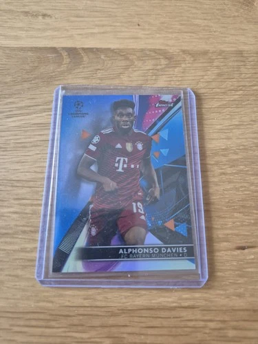 Alphonso Davies 2021 Topps Finest /150