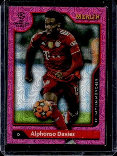 Alphonso Davies 2021 Topps Merlin Chrome Pink Mojo Refractor /275