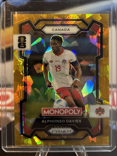 Alphonso Davies 2026 Panini Monopoly Prizm Copa Mundial de la FIFA Oro Hielo agrietado
