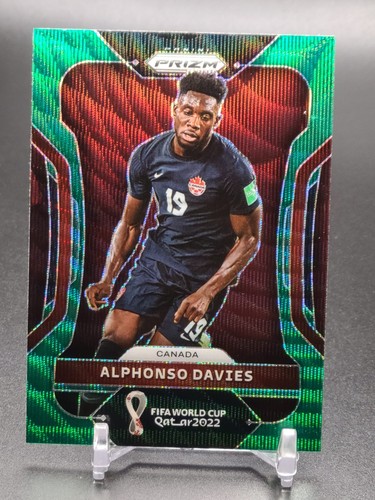 Alphonso Davies 2022 Panini Prizm Green Wave