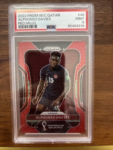 Alphonso Davies 2022 Panini Prizm World Cup Red Mojo /99