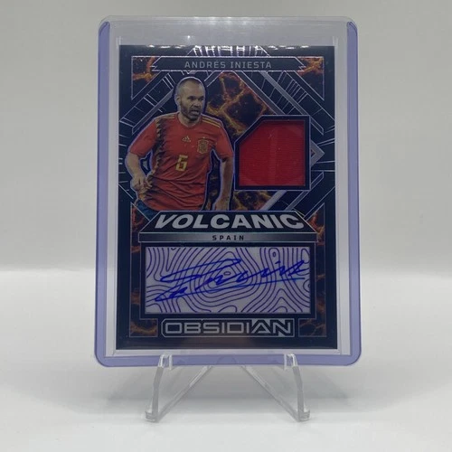 Andrés Iniesta 2022 Panini Obsidian /5
