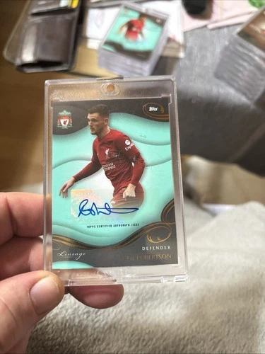 Andy Robertson 2022 Topps Lineage /99