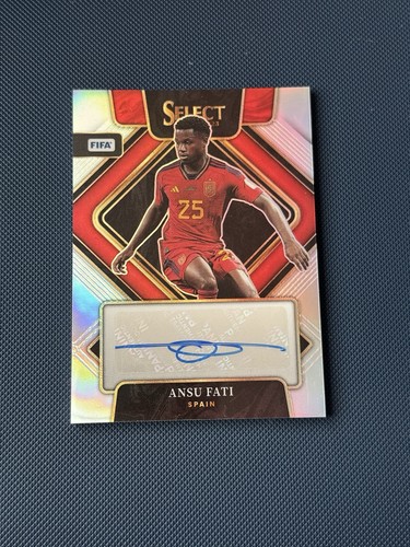 Ansu Fati 2022 Panini Select FIFA Silver Prizm