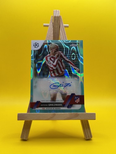 Antoine Griezmann 2022 Topps Chrome Aqua Lava Refractor