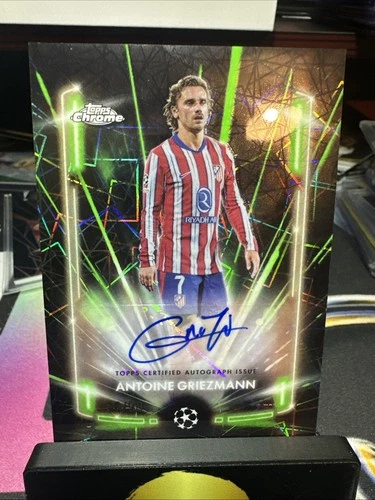 Antoine Griezmann 2024 Topps Chrome Noir Lazer /99