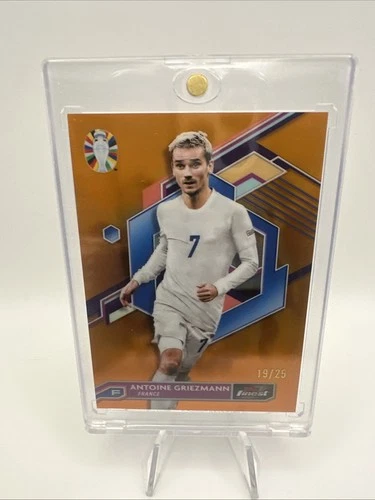 Antoine Griezmann 2023 Topps Finest Orange /25