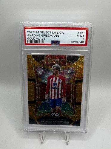 Antoine Griezmann 2023 Panini Select Gold Prizm /10