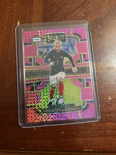 Antoine Griezmann 2023 Panini Select Pink Mojo Prizm /199