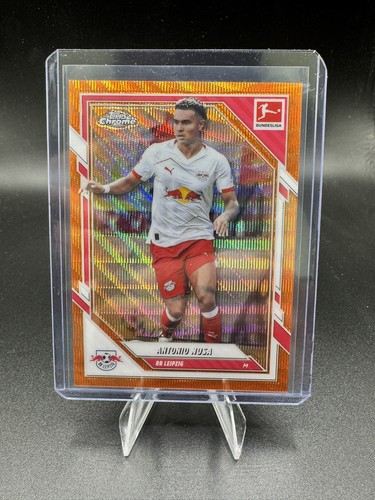 Antonio Nusa 2025 Topps Bundesliga Chrome Orange Wave /25