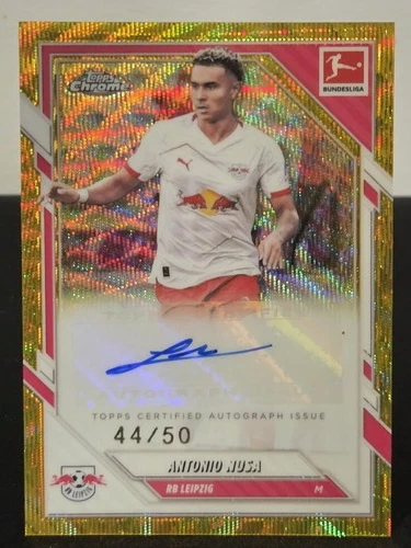 Antonio Nusa 2026 Topps Cromo Bundesliga Gold Wave /50