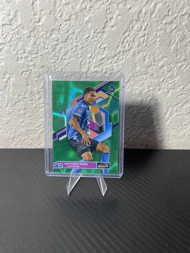 Antonio Nusa 2022 Topps Finest Green Lava /99