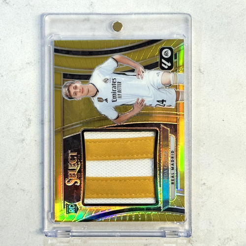 Arda Güler 2023 Panini Select Gold Prizm /10