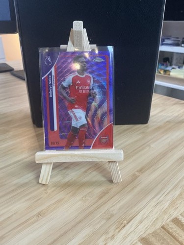 Bukayo Saka 2025 Topps Chrome Purple Geometric Refractor /75