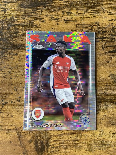 Bukayo Saka 2023 Topps Chrome UEFA Pulsar Refractor