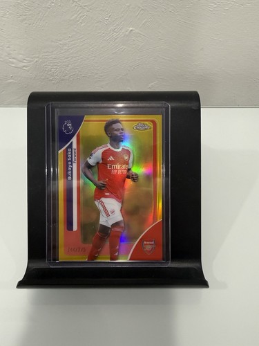Bukayo Saka 2025 Topps Chrome Yellow Refractor /275