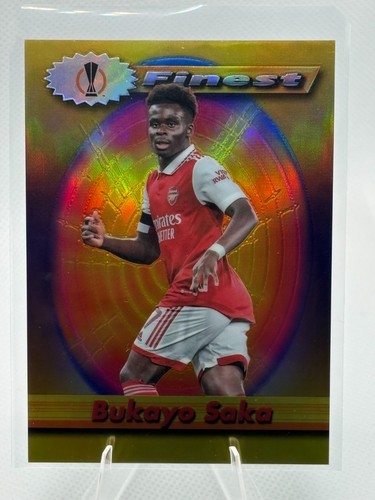 Bukayo Saka 2023 Topps Finest Gold Refractor /50