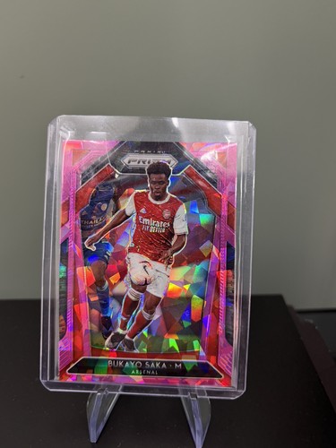 Bukayo Saka 2020 Panini Prizm Pink Cracked Ice