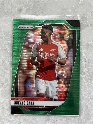 Bukayo Saka 2024 Panini Prizm Premier League Green Pulsar Prizm