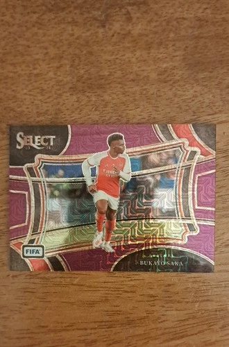 Bukayo Saka 2023 Panini Select Purple Mojo Prizm