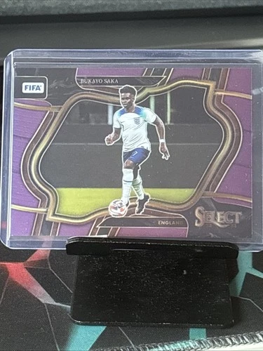 Bukayo Saka 2022 Panini Select Purple Prizm /75