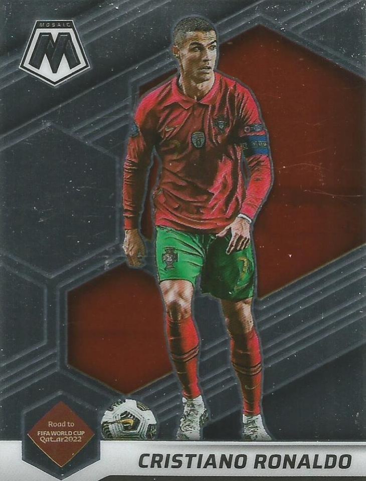Cristiano Ronaldo 2021 Panini Mosaic Road to FIFA World Cup
