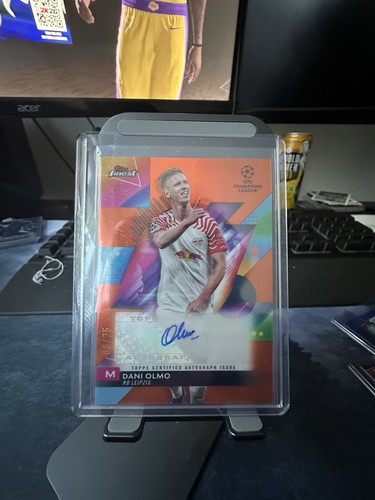 Dani Olmo 2023 Topps Finest 6/25