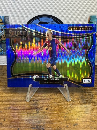 Dani Olmo 2024 Panini Select FIFA Pulsar Azul #23