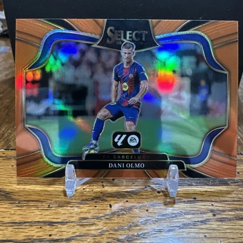 Dani Olmo 2025 Panini Select Orange Prizm /75