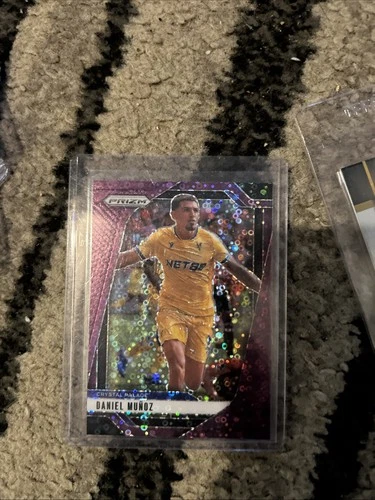 Daniel Munoz 2024 Panini Prizm Disco Crystal /25